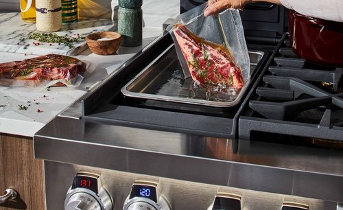 Sous_Vide_Steak_Features_Blade_1440_882.original