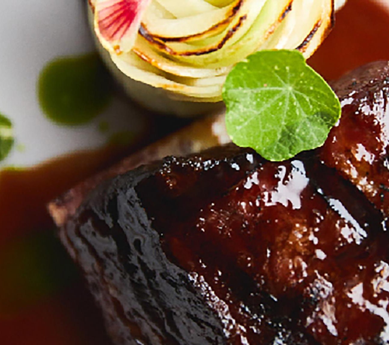 Braised Sous Vide Short Ribs with Red Wine Jus